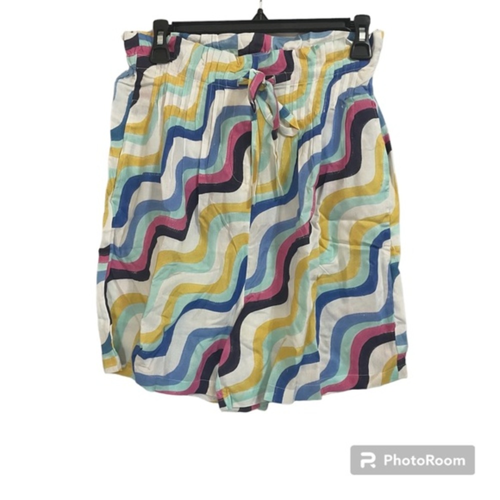 Last Chance 🚨 ASOS Native Youth shorts in multi wave print
